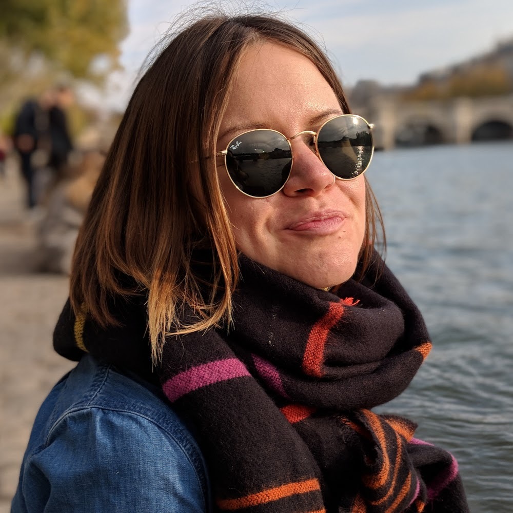 Meet your Posher, Lela